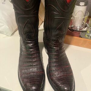 Black Cherry Caiman Tecovas Boots